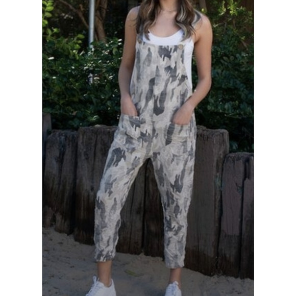 Venti6 | Pants & Jumpsuits | Venti6 White Camo Overalls Womens Os One Size Camouflage Ankle Crop 